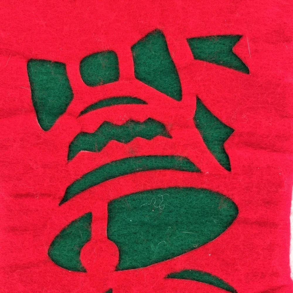 Felt Vintage Christmas Stocking Stencil Cut‎ Out Bells Red Green Scalloped 18